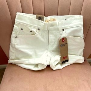 Levi’s white denim shorts